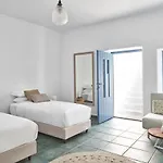 Villa Rodakes